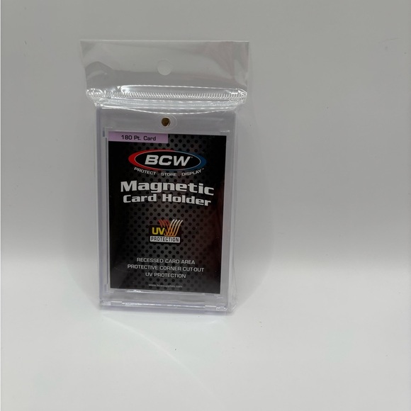 BCW 1-MCH-180 Magnetic Sports/Trading Card Holder 180 Pt. Cards. - Picture 2 of 3